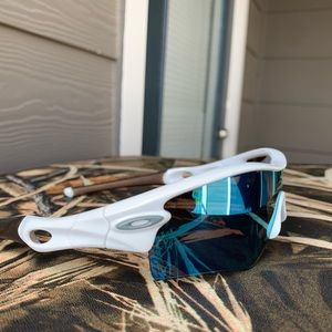 Oakley Radars